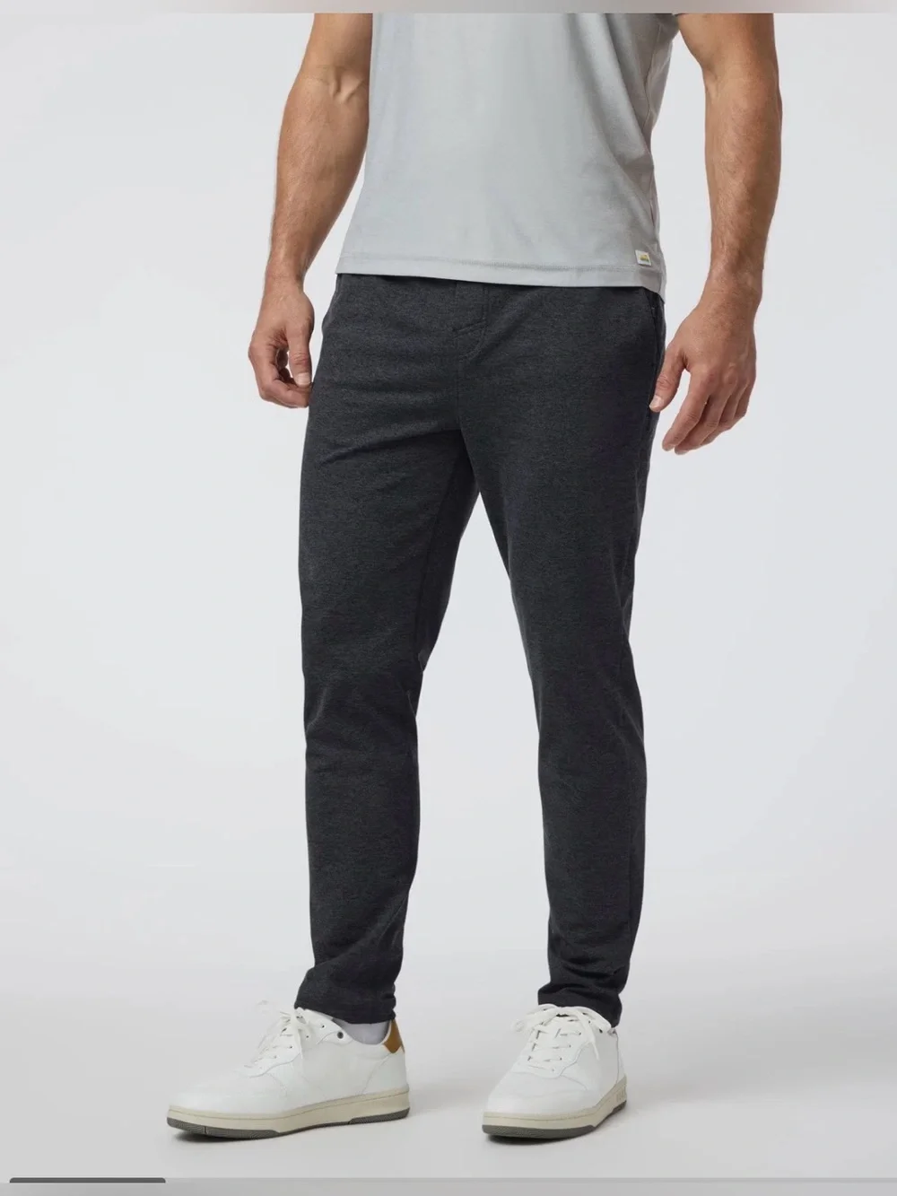 Vuori Men’s Coronado Pant in Charcoal Heather , size M
